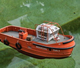 Mooring Tug - Festmacherboot Mooring Tug - Festmacherboot